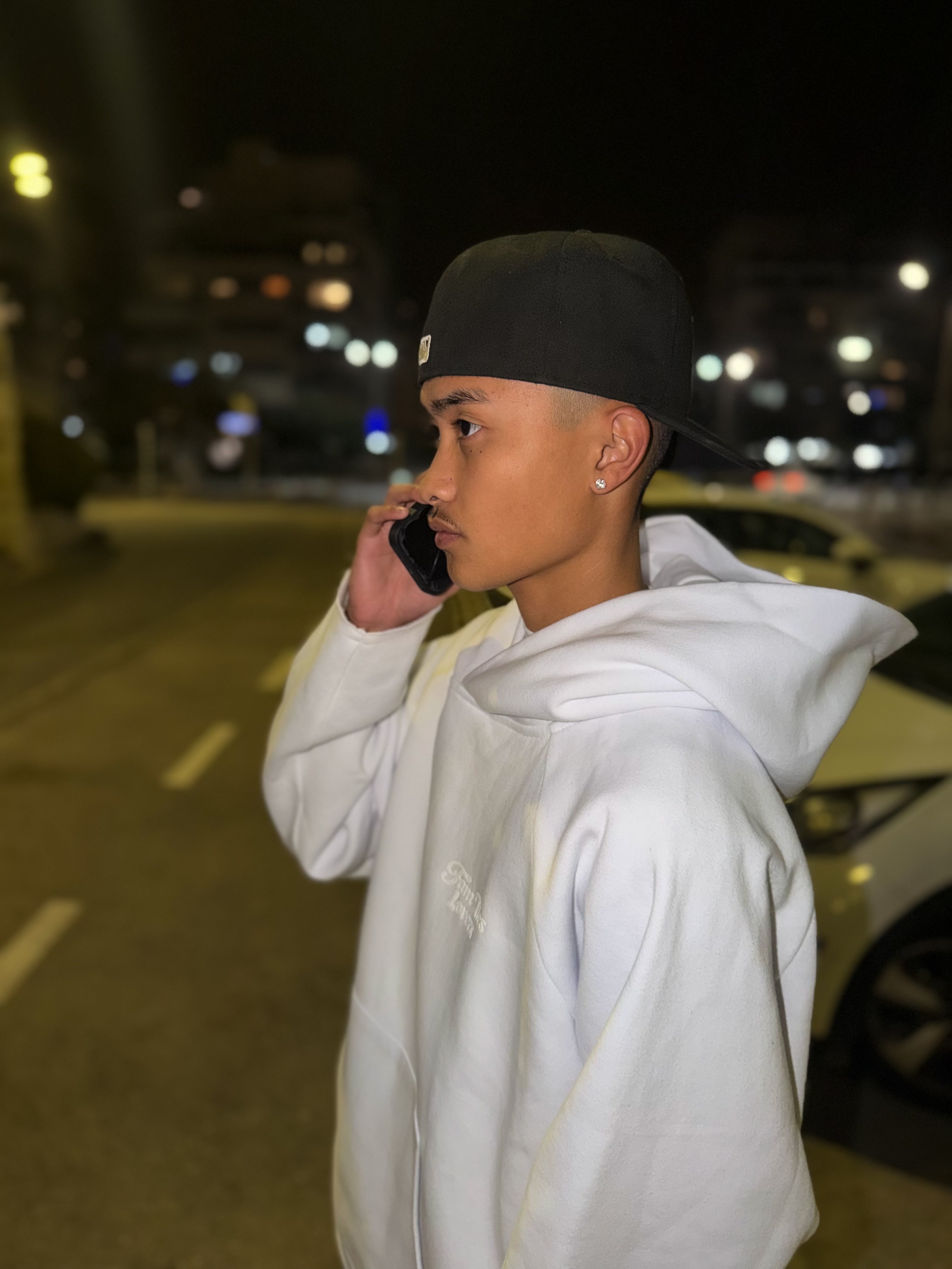 Oversized Tracksuit Cloud White – Velvet Edition